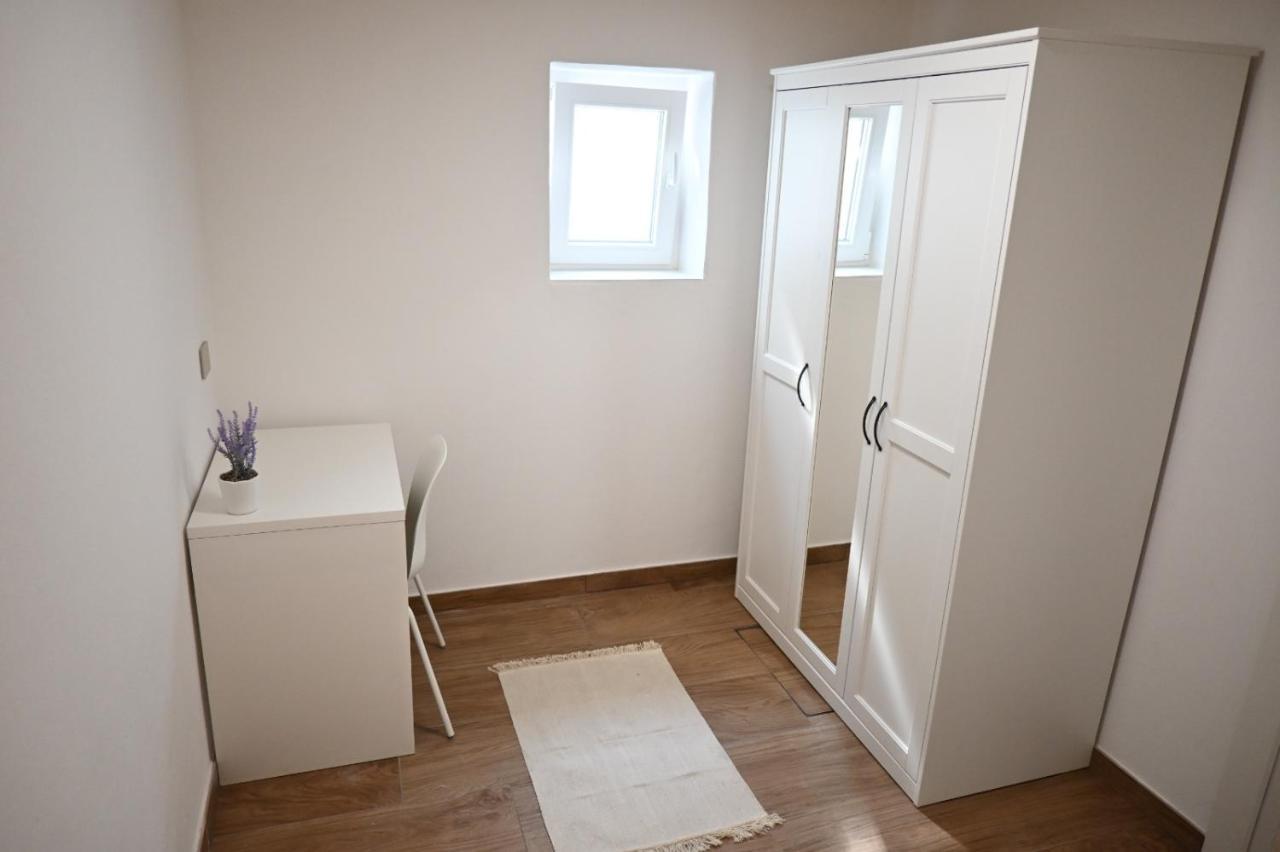 Garofoli Apartments Сан Джовани Лупатото Екстериор снимка